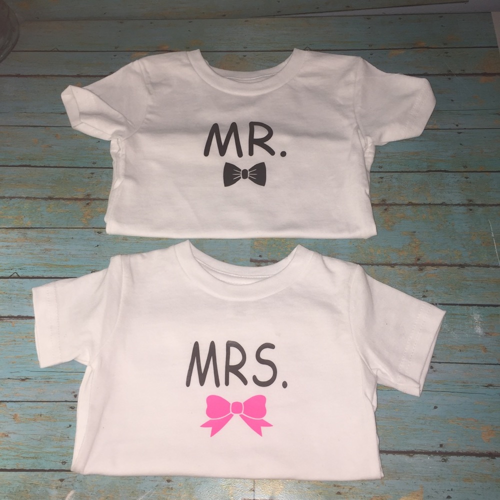 Mr & Mrs tees